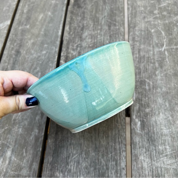 Studio Pottery Half Dipped Glazed Serving Bowl in Green Blue Tan Artist Signed - Picture 5 of 12